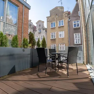 viu-rooftop-terrace.gdanskhotel.org/
